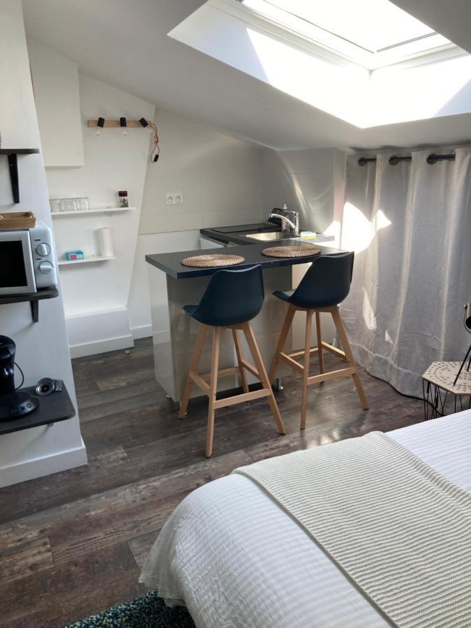 Studio Cocooning Et Refait A Neuf. Lyon 06 Exterior photo